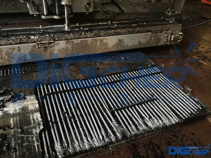 D1200-1520輸煤皮帶自動剝離機(jī)剝離效果